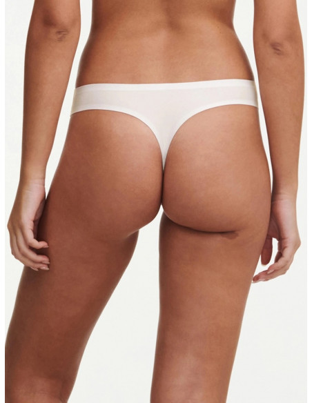Трусы-стринги бесшовные женские Soft Stretch CHANTELLE, Белый (035)