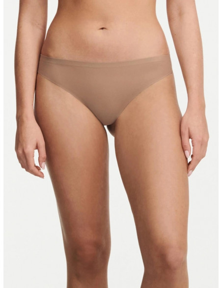 Трусы-стринги бесшовные женские Soft Stretch CHANTELLE, Латте (02T)